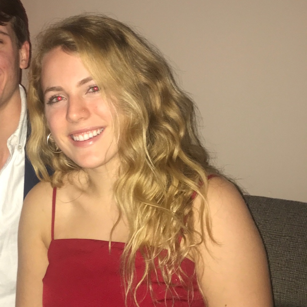 Meet your Posher, Elyse